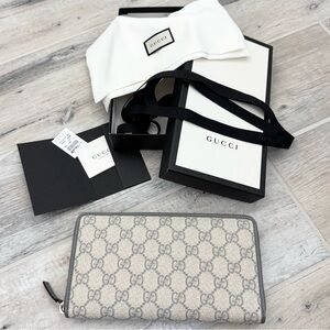 Gucci Grey GG Supreme Monogram Organizer Wallet